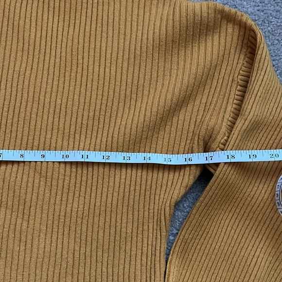 “Olivaceous: Mock Neck Sweater size medium” - Picture 2 of 9